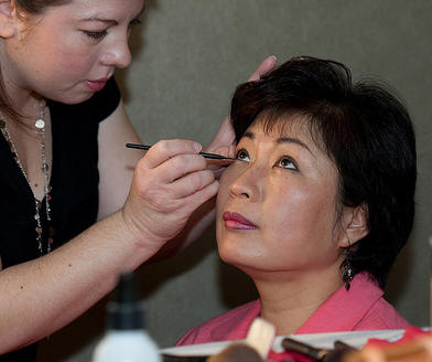 We can even provide Hair Stylist and Make-up Artist for your executive portraits